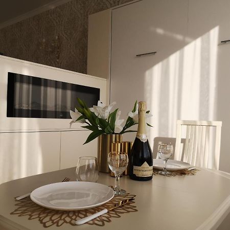 Lux Apartment,10 Фонтана,До Моря 5 Минут 오데사 외부 사진